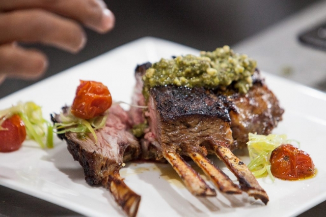 Lamb with pesto and veggies